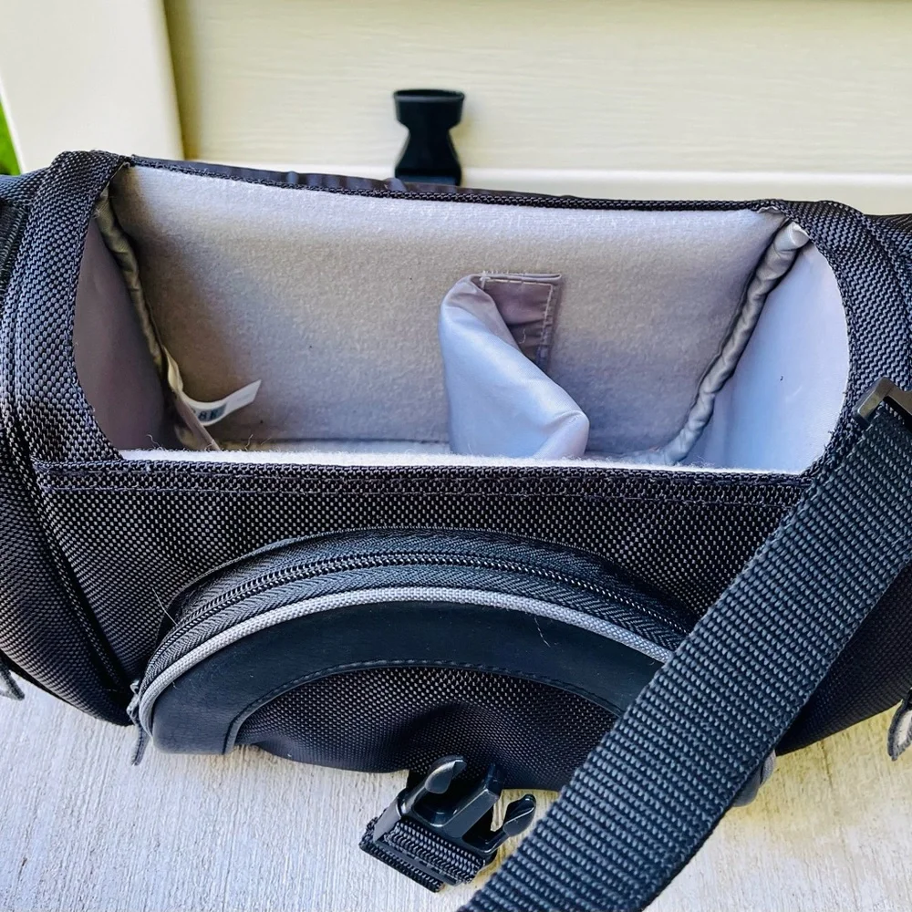 Sony LCS-X30 Handycam Soft Carrying Case Shoulder Bag for Camcorder DSLR Camera